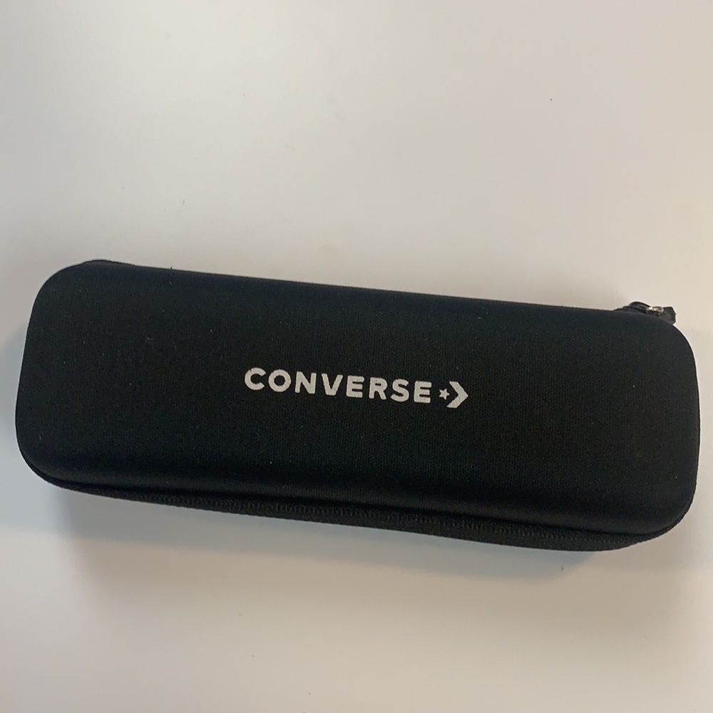 Converse Eye / Sunglass case Unisex